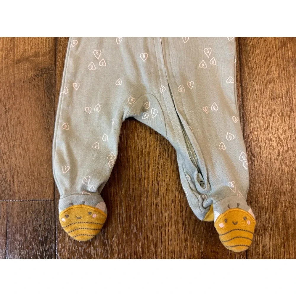 Carters Baby Girl Preemie Sleeper Outfit Heart Bumble Bee Clothes 2 Way Zipper‎